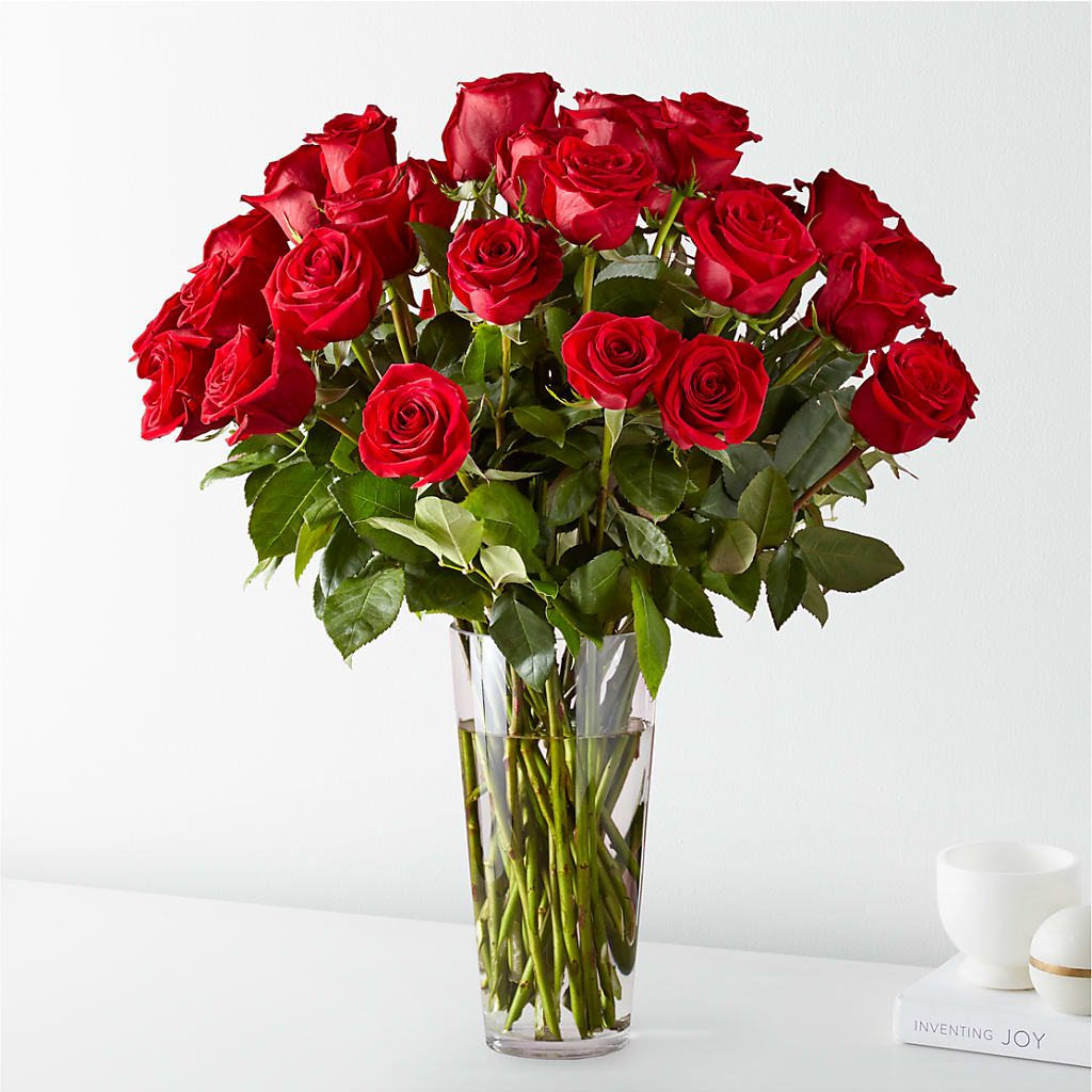 Long Stem Red Rose Bouquet – YOUNG'S GREENHOUSE & FLOWER SHOP, Fort Wayne IN