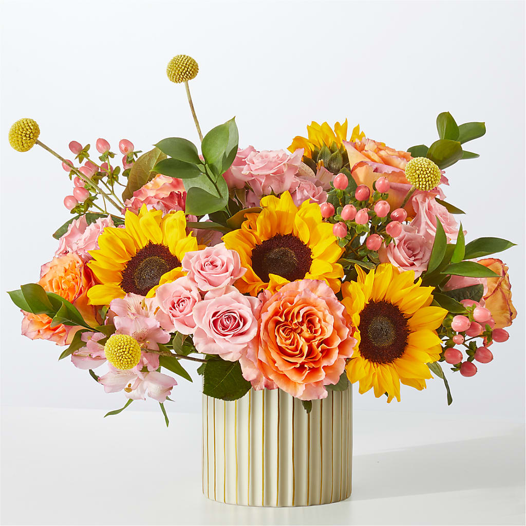 Sun's Out Bouquet – YOUNG'S GREENHOUSE & FLOWER SHOP, Fort Wayne IN