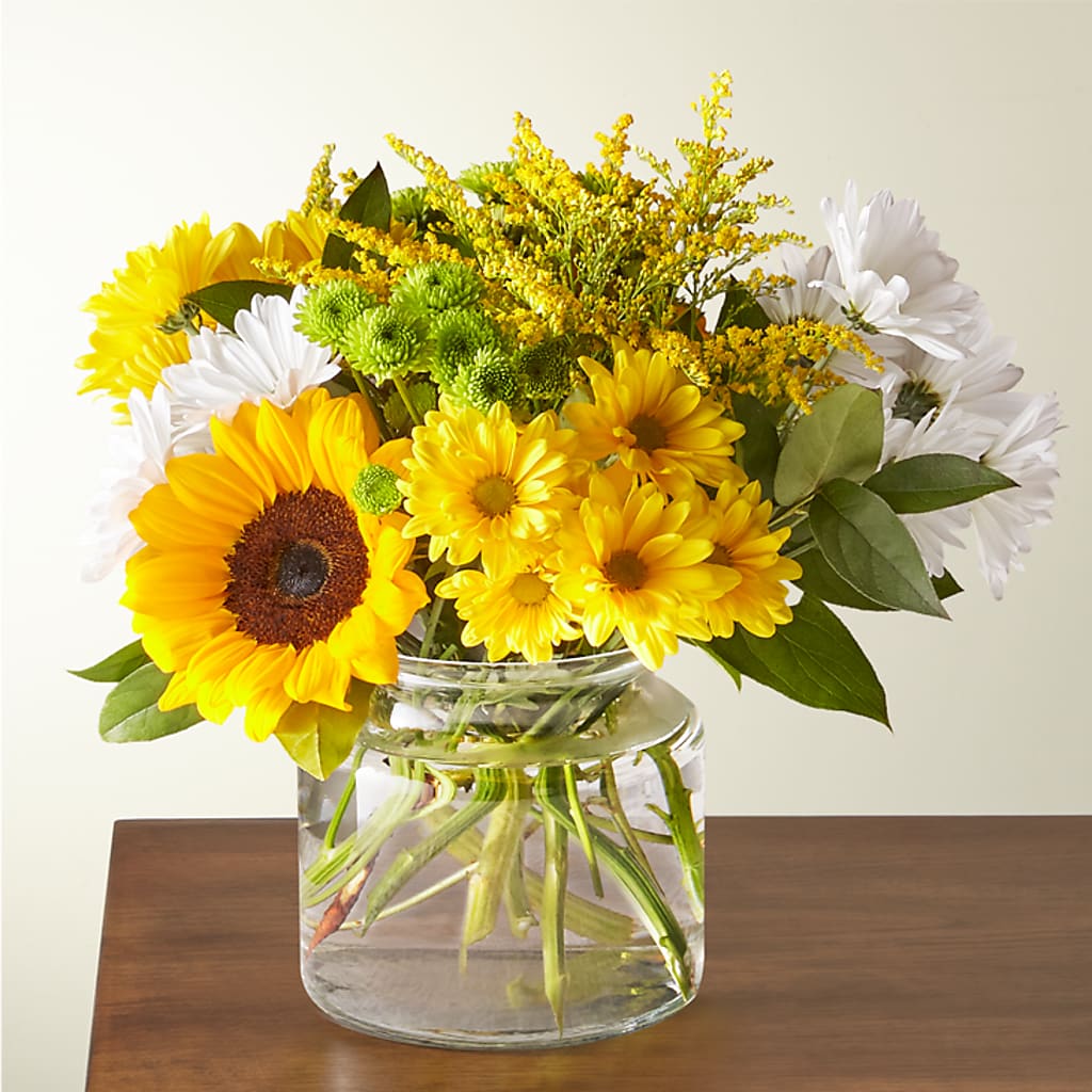Hello Sunshine Bouquet – YOUNG'S GREENHOUSE & FLOWER SHOP, Fort Wayne IN