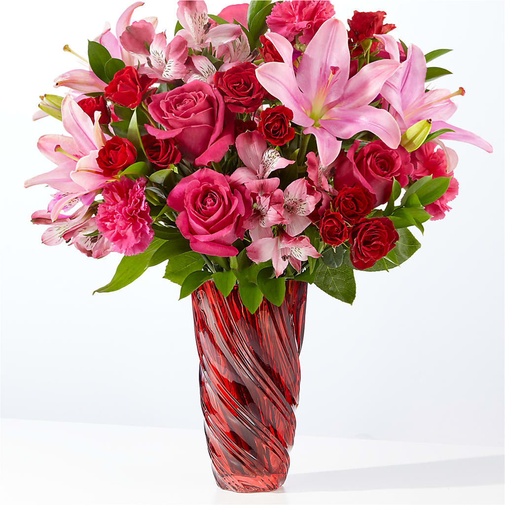 In Love Bouquet with Luxe Swirl Vase – YOUNG'S GREENHOUSE & FLOWER SHOP, Fort Wayne IN