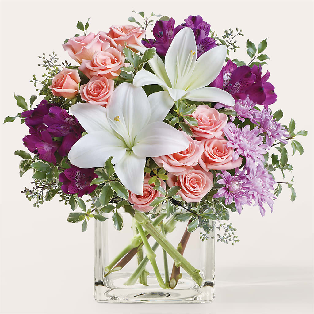 Mani Pedi Bouquet – YOUNG'S GREENHOUSE & FLOWER SHOP, Fort Wayne IN