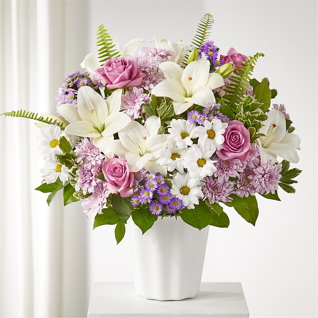 Warmest Thoughts Tabletop Basket – YOUNG'S GREENHOUSE & FLOWER SHOP, Fort Wayne IN