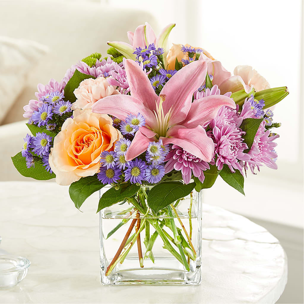 Delicate Details Bouquet – YOUNG'S GREENHOUSE & FLOWER SHOP, Fort Wayne IN