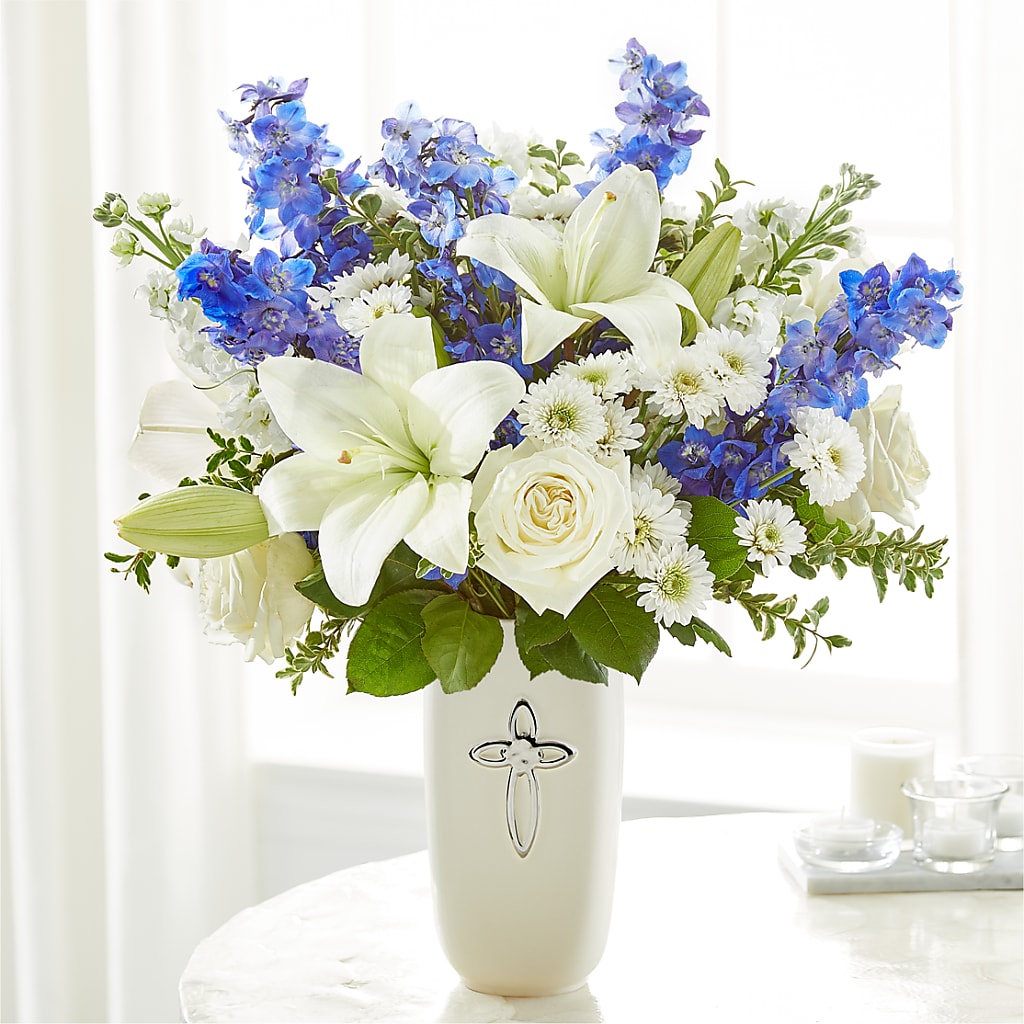 Heavenly Blossoms Bouquet – YOUNG'S GREENHOUSE & FLOWER SHOP, Fort Wayne IN