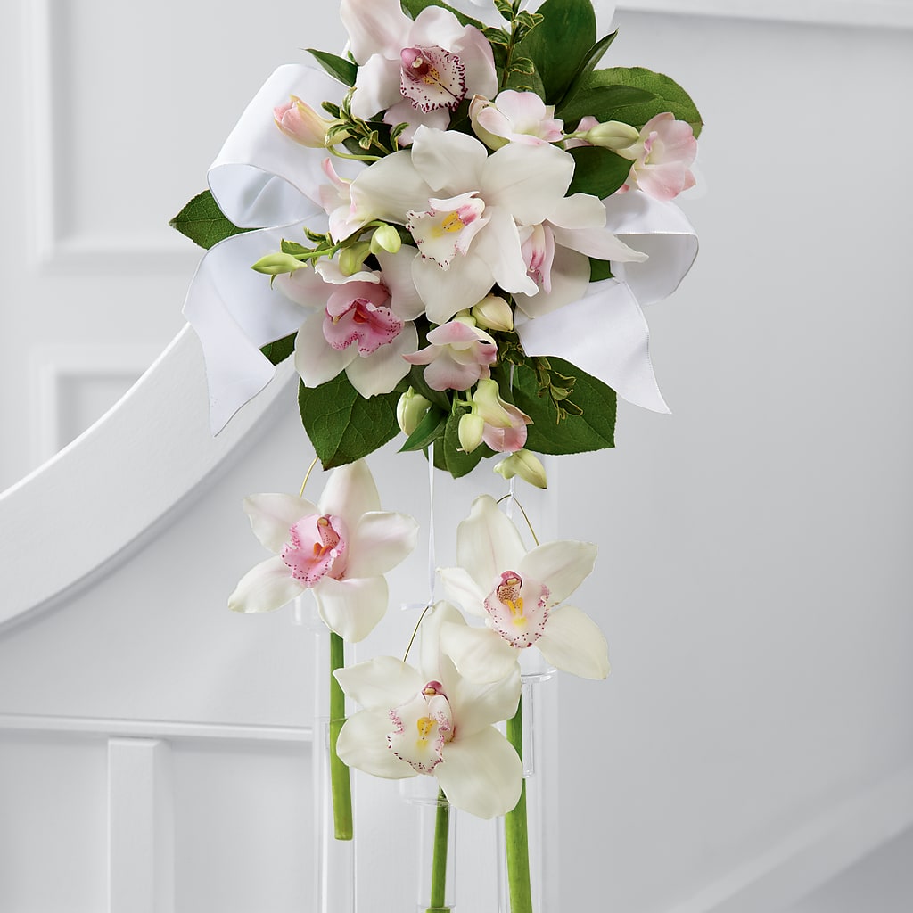 Perfect Entrance Pew Arrangement – YOUNG'S GREENHOUSE & FLOWER SHOP, Fort Wayne IN