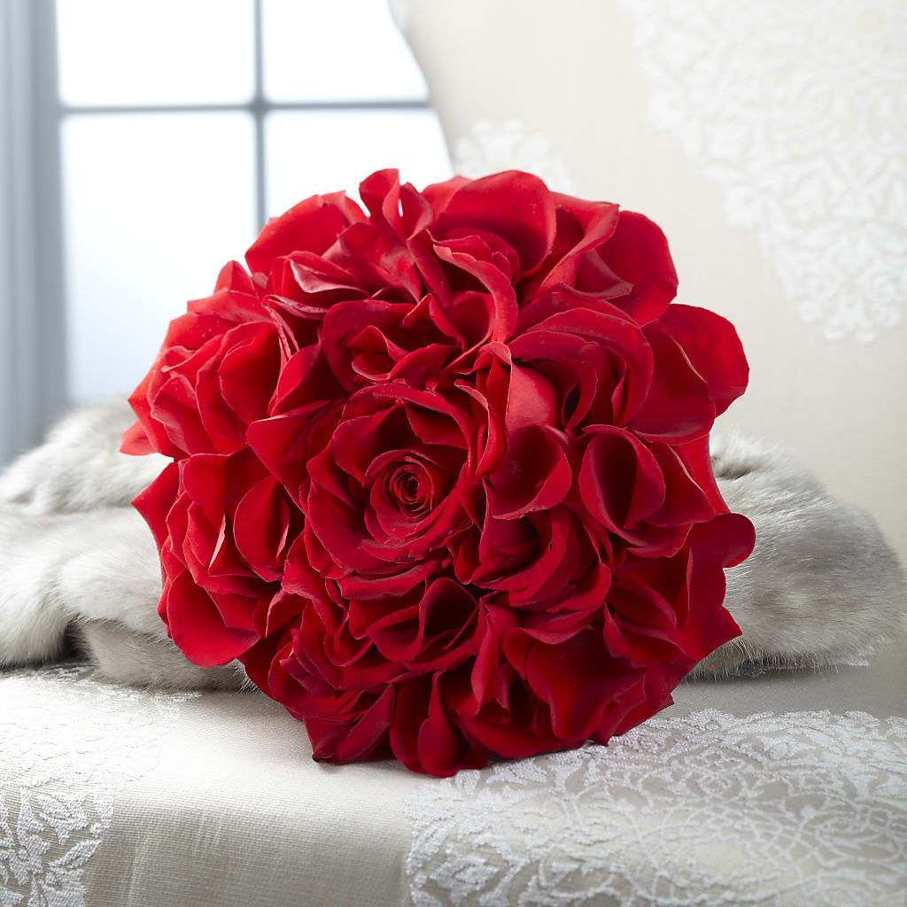 Composite Rose Bouquet – YOUNG'S GREENHOUSE & FLOWER SHOP, Fort Wayne IN