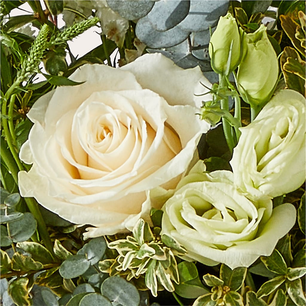 Cashmere Bouquet – YOUNG'S GREENHOUSE & FLOWER SHOP, Fort Wayne IN