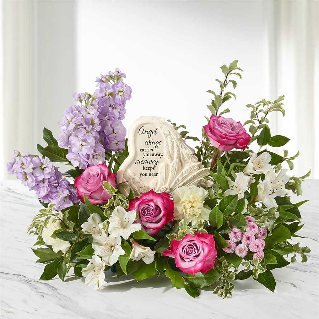 In My Heart Arrangement – YOUNG'S GREENHOUSE & FLOWER SHOP, Fort Wayne IN