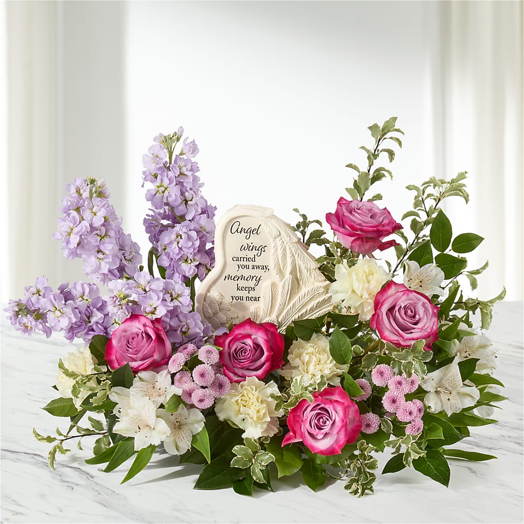 In My Heart Arrangement – YOUNG'S GREENHOUSE & FLOWER SHOP, Fort Wayne IN