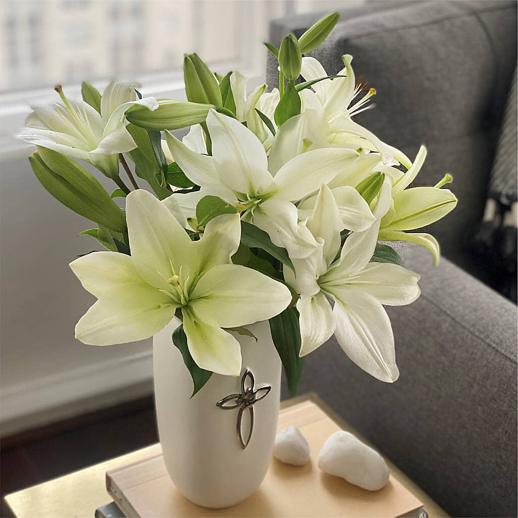 Faithful Blessings Bouquet – YOUNG'S GREENHOUSE & FLOWER SHOP, Fort Wayne IN