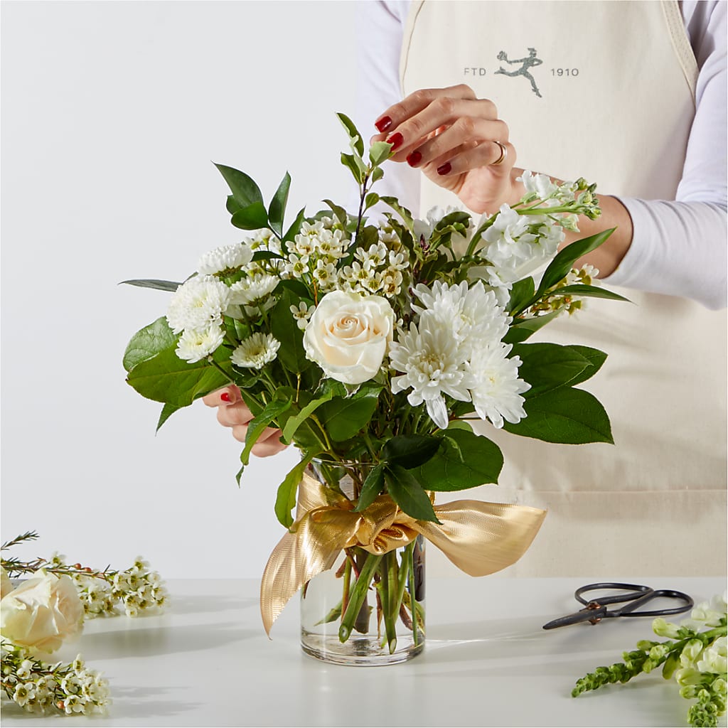 New Beginnings – A Florist Original – YOUNG'S GREENHOUSE & FLOWER SHOP, Fort Wayne IN