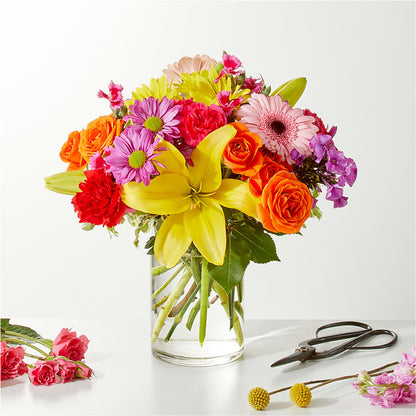 Cue the Confetti - A Florist Original – YOUNG'S GREENHOUSE & FLOWER SHOP, Fort Wayne IN