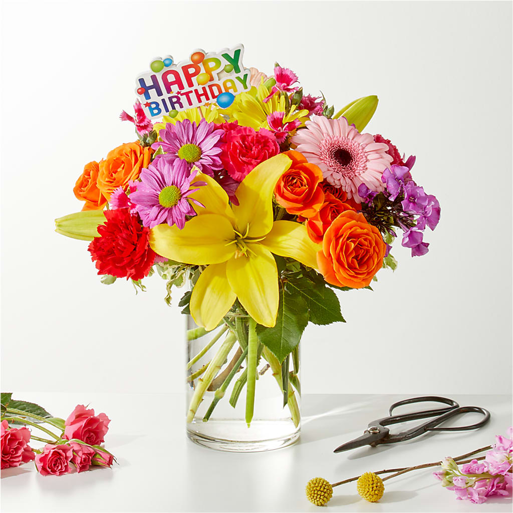 Cue the Confetti - A Florist Original – YOUNG'S GREENHOUSE & FLOWER SHOP, Fort Wayne IN