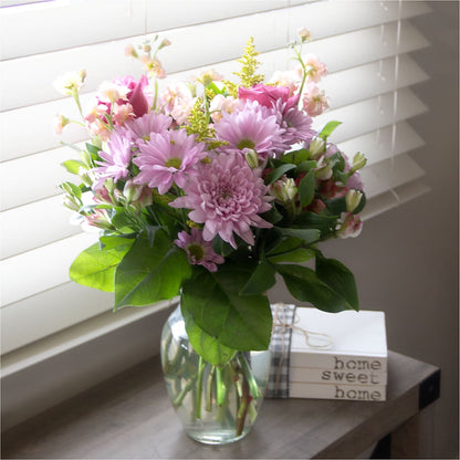 Pastel Tradition - A Florist Original – YOUNG'S GREENHOUSE & FLOWER SHOP, Fort Wayne IN