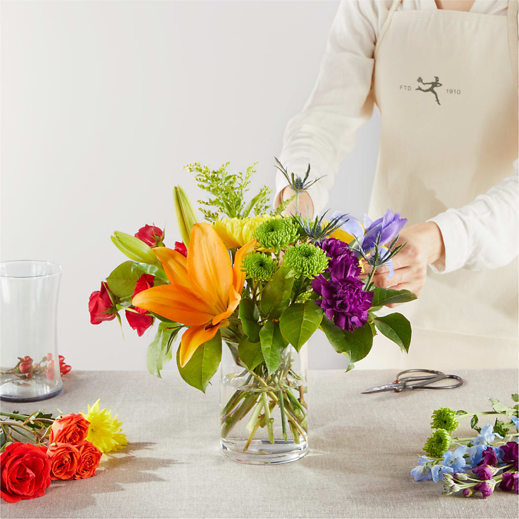 Summer Spectra - A Florist Original – YOUNG'S GREENHOUSE & FLOWER SHOP, Fort Wayne IN