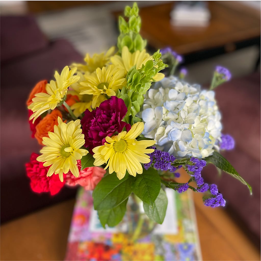 Summer Spectra - A Florist Original – YOUNG'S GREENHOUSE & FLOWER SHOP, Fort Wayne IN