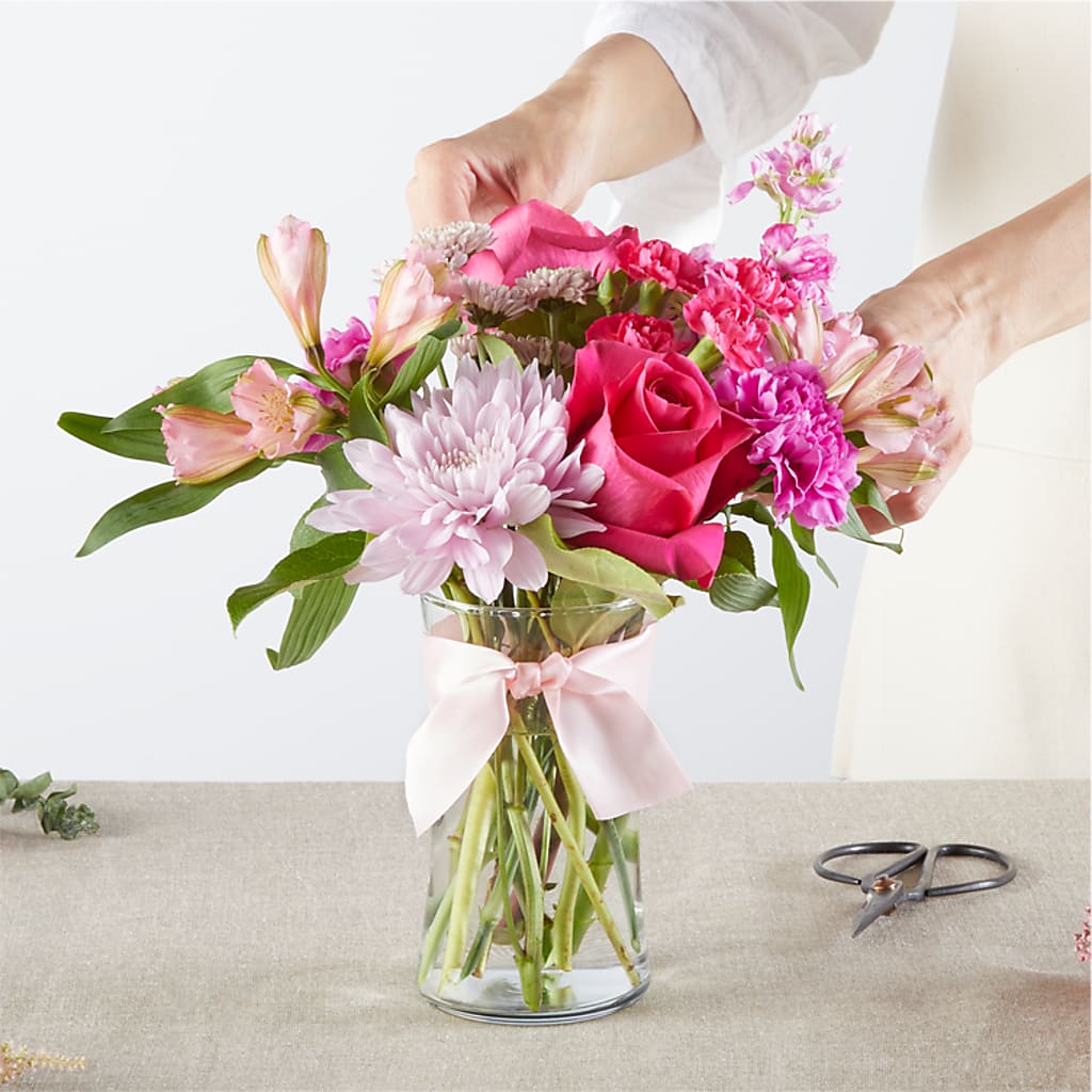 Pink Ribbon - A Florist Original – YOUNG'S GREENHOUSE & FLOWER SHOP, Fort Wayne IN