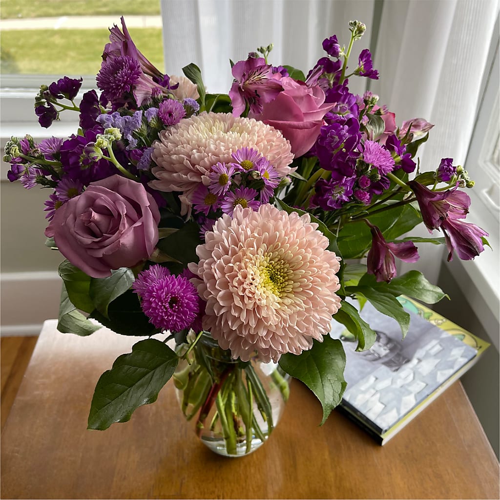 Ultraviolet Bouquet – YOUNG'S GREENHOUSE & FLOWER SHOP, Fort Wayne IN