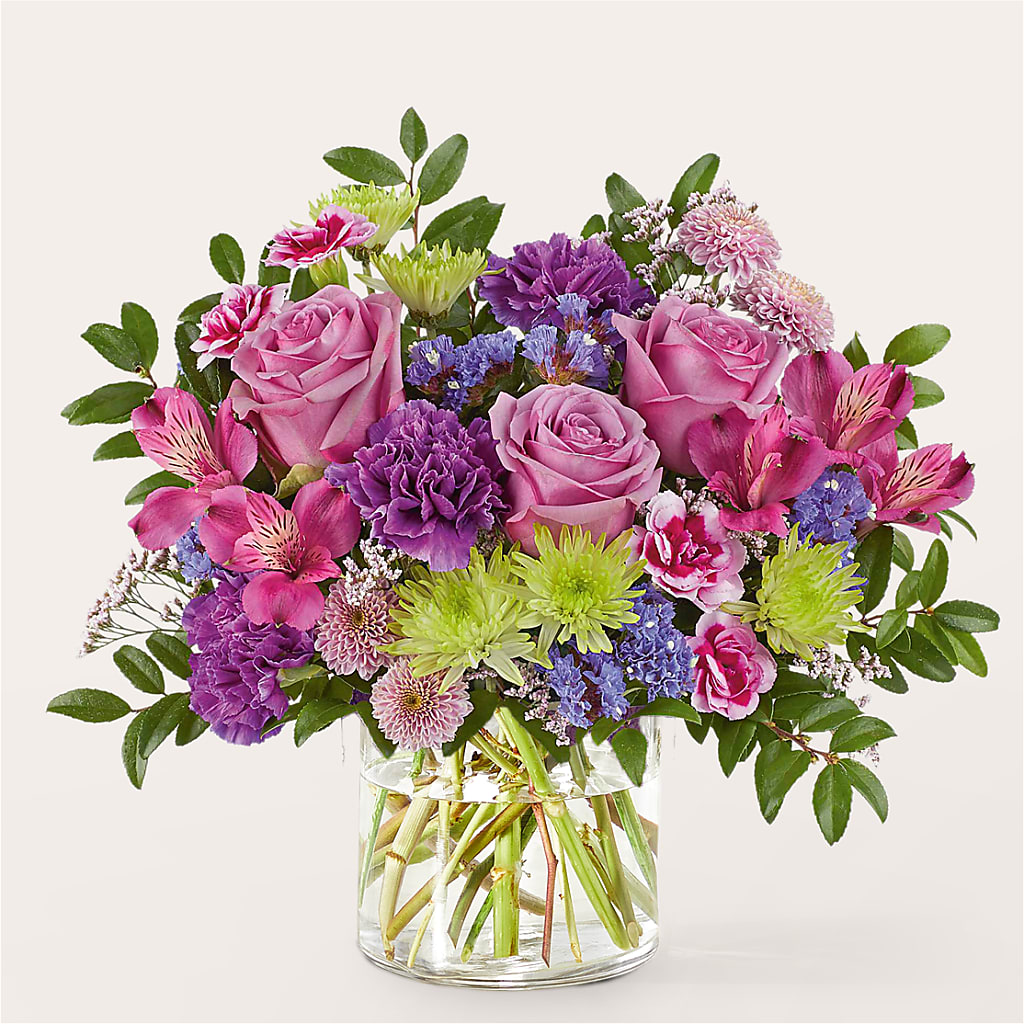 Glass Half Full Bouquet – YOUNG'S GREENHOUSE & FLOWER SHOP, Fort Wayne IN