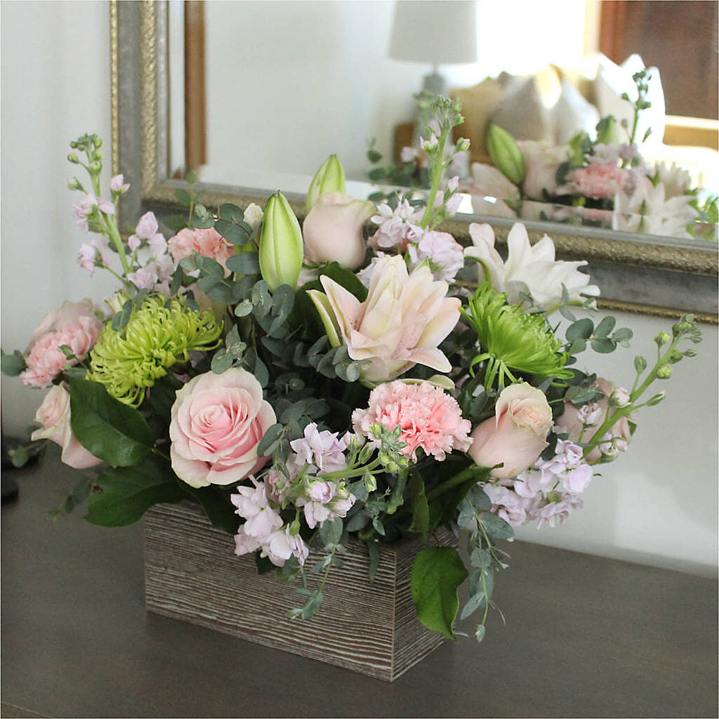 Beautiful Spirit Basket – YOUNG'S GREENHOUSE & FLOWER SHOP, Fort Wayne IN