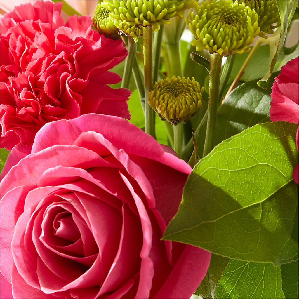 Watermelon Crush Bouquet – YOUNG'S GREENHOUSE & FLOWER SHOP, Fort Wayne IN