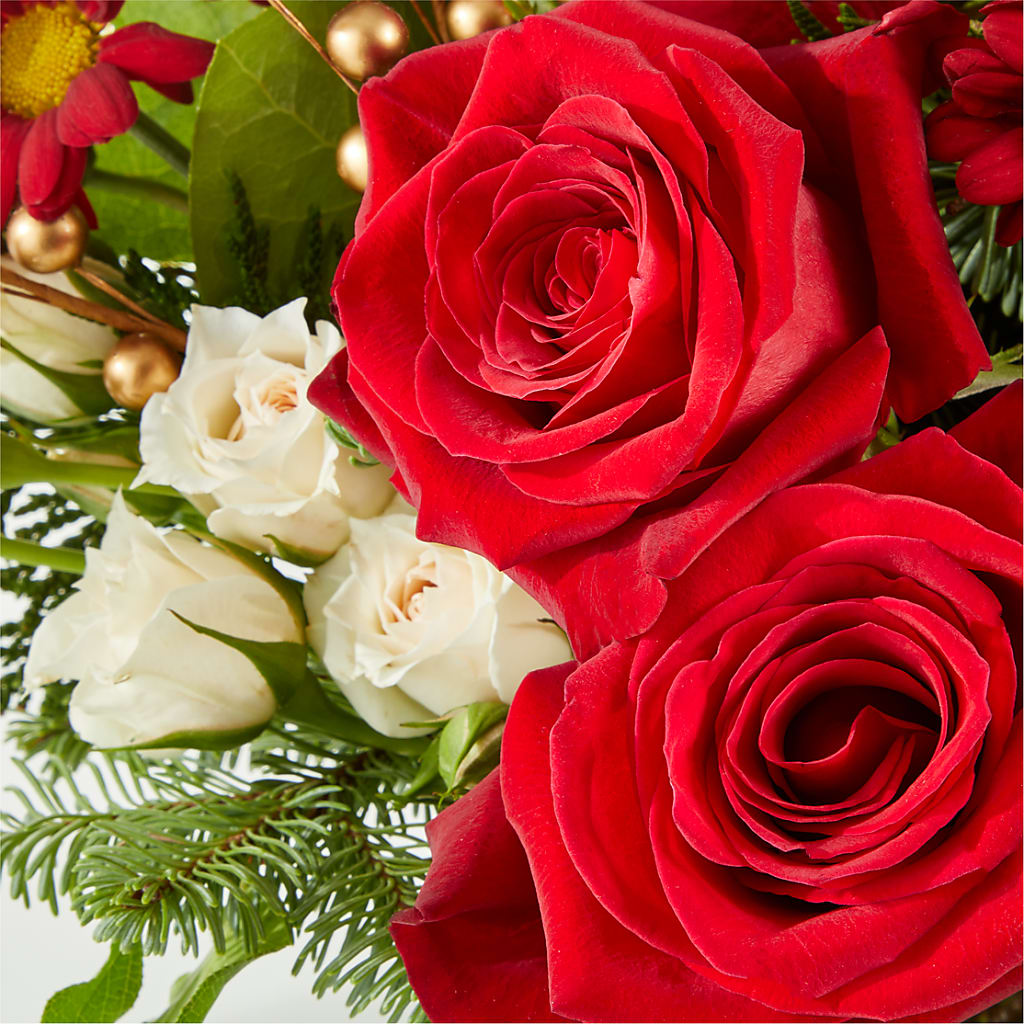 Believe Bouquet – YOUNG'S GREENHOUSE & FLOWER SHOP, Fort Wayne IN