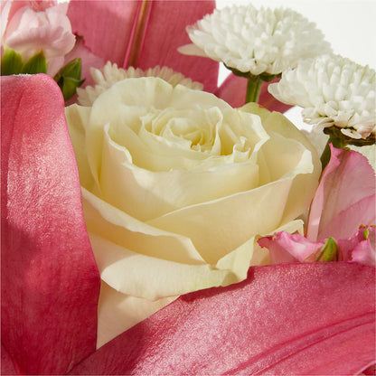 Piece of Cake Bouquet – YOUNG'S GREENHOUSE & FLOWER SHOP, Fort Wayne IN