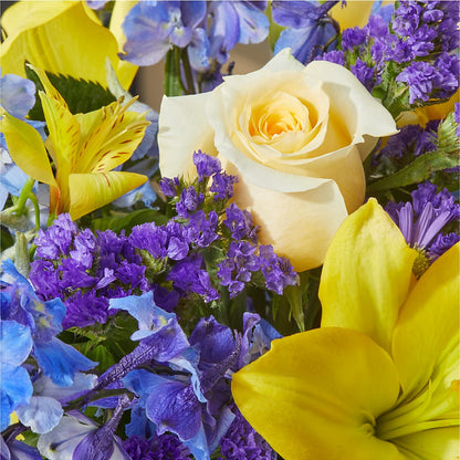 Limoncello Bouquet – YOUNG'S GREENHOUSE & FLOWER SHOP, Fort Wayne IN
