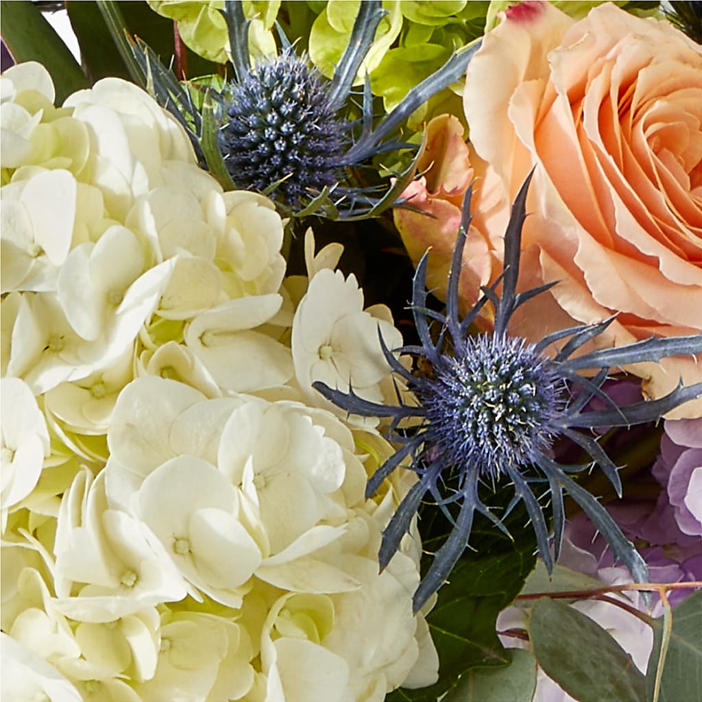 Porch Swing Bouquet – YOUNG'S GREENHOUSE & FLOWER SHOP, Fort Wayne IN