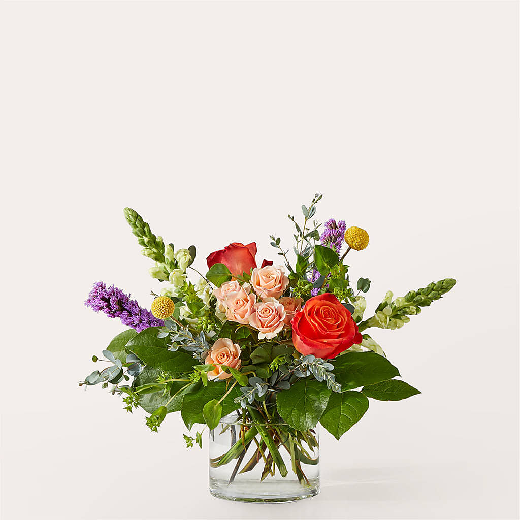 The Standout Bouquet – YOUNG'S GREENHOUSE & FLOWER SHOP, Fort Wayne IN