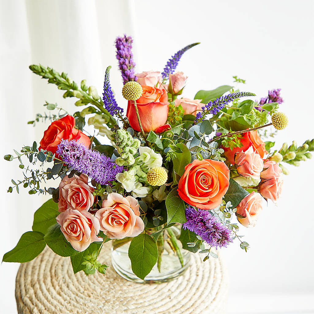 The Standout Bouquet – YOUNG'S GREENHOUSE & FLOWER SHOP, Fort Wayne IN