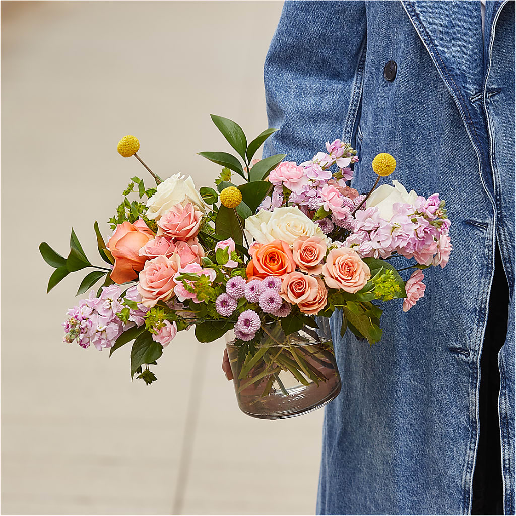 French Market Bouquet – YOUNG'S GREENHOUSE & FLOWER SHOP, Fort Wayne IN