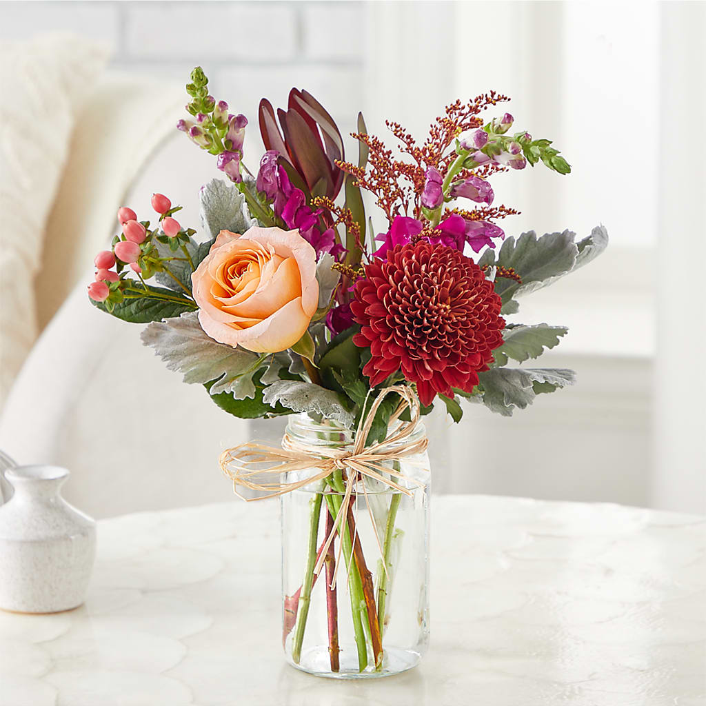 Moody Hues Bouquet – YOUNG'S GREENHOUSE & FLOWER SHOP, Fort Wayne IN