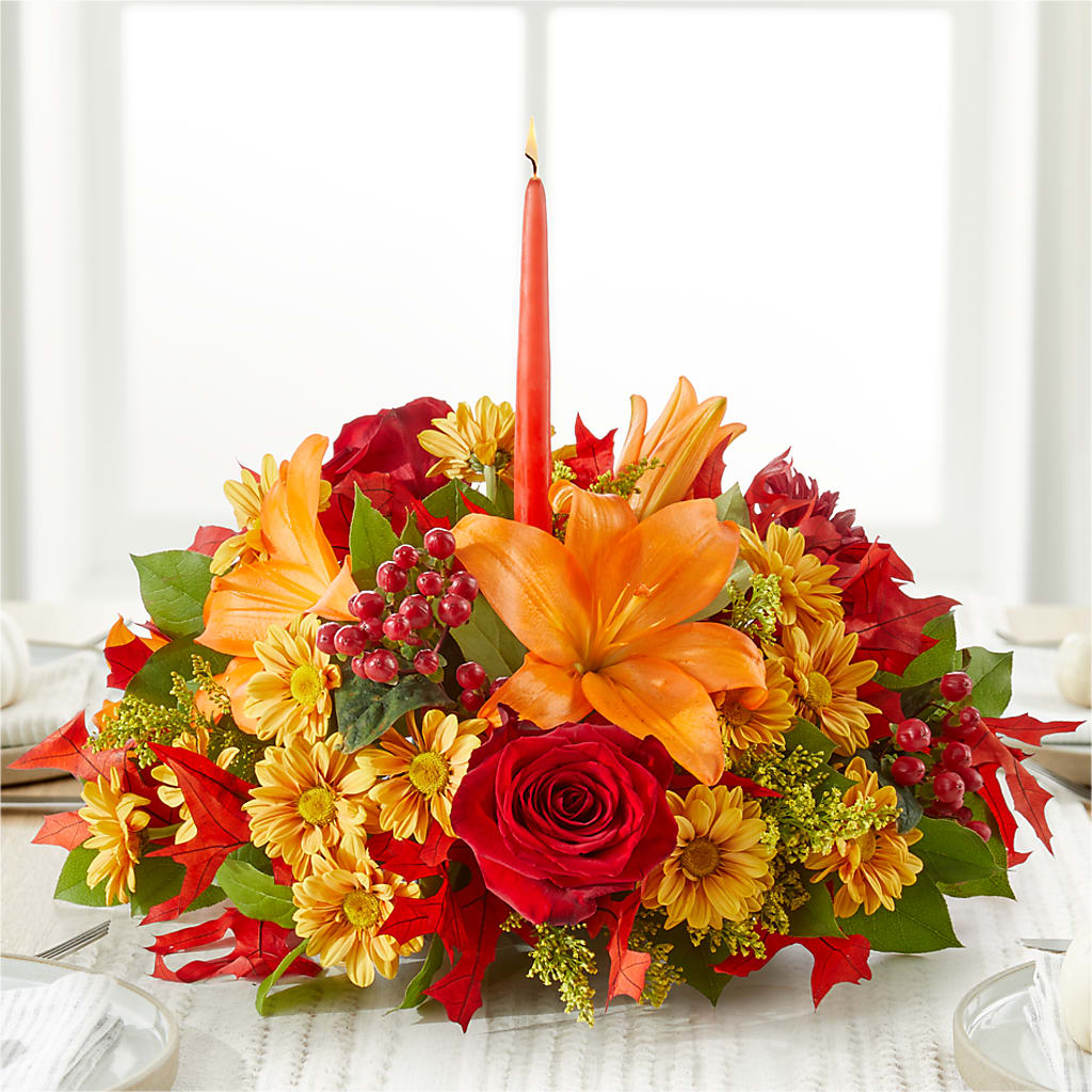 Autumn's Embrace Centerpiece – YOUNG'S GREENHOUSE & FLOWER SHOP, Fort Wayne IN