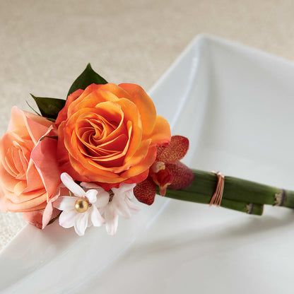 Sunset Dream Boutonniere – YOUNG'S GREENHOUSE & FLOWER SHOP, Fort Wayne IN